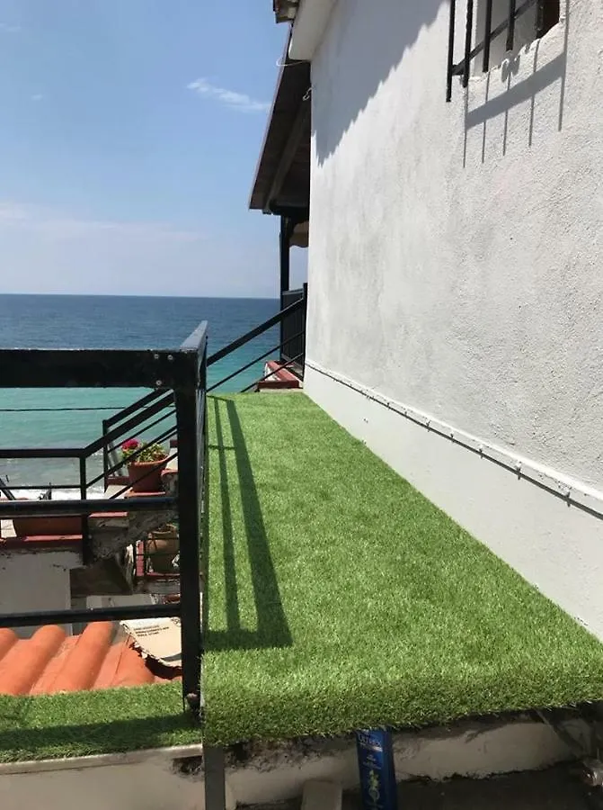 Beautiful Home, By The Sea,Comfortable-Siviri Chalkidiki Apartment